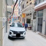 Tầm tiền nhỏ, mặt ngõ oto lưu thông, phố vũ hữu. 23m2, 3 tầng. khu phân lô, vuông vắn, thoáng sáng