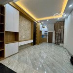 Bán nhà bồ đề,phun nội thất,mới tinh,gần cầu chương dương, 6 tỷ nhỉnh