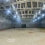 Cho thuê kho ngọc hồi thanh trì dt 800m2 xe công đỗ cửa giá 85k/m2