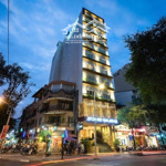 Bán khách sạn hầm, 12 tầng, 55 phòng. mt bùi thị xuân, p.bt, q1. dt 8.2x20, tn 600tr/th, giá 130 tỷ