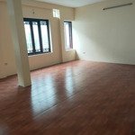 Cho thuê nhà mặt phố hồ tùng mậu, 65 triệu, 70 m2, 6 tầng.