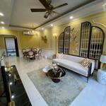 Em cho thuê căn studio full đồ vinhomes green bay giá 7.8tr/tháng có thể vào luôn. lh: 0385418696