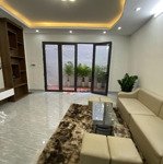 Nhà đẹp tam trinh hoàng mai 68m2 x 5 tầng, chỉ việc xách vali về ở - giá loanh quanh 7 tỷ