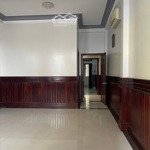 Cho thuê nhà mặt tiền 1 trệt 3 lầu đường xô viết nghệ tĩnh, p. tân an