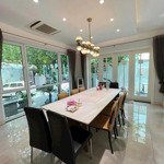 Cho thuê 2 nhà mặt phố linh lang - phan kế bính. diện tích sử dụng: 500m2. vị trí đẹp. 089 999 6989