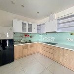 Bán căn hộ res 11, 45m2, 1pn 1wc, nhà đẹp, có nội thất, sổ hồng đầy đủ, giá mềm. lh: 0769 692 436