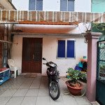 Nhà trọ nguyên căn gần chợ xóm chiếu quận 4