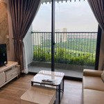 Cần bán căn 2 ngủ landmark view sân golf, hồ thiên nga giá bán 5.2 tỷ bao phí liên hệ: 0961694919