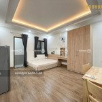 Cho thuê phòng full nội thất gỗ, mới, thang máy tại đường nhất chi mai, tân bình, hcm