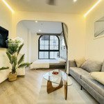 Mỹ đình - 8 tầng thang máy, ô tô tránh trước nhà, 26p khép kín doanh thu khủng 150tr/tháng