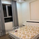 Luxgarden- 69m có nội thất- giá 2.8ty- sổ hồng ( thu hà 0932758032)