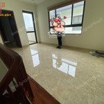 Cho Thuê Biệt Thự Vinhomes Thăng Long, 23 Triệu, 126M2, 4 Phòng Ngủ 4 Vệ Sinh Giá Ưu Đãi