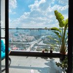 Gia đình em bán ch - 102m2 - 3 phòng ngủ- 2 vệ sinhfull nội thất view thoáng the emerald ct8 giá bán 6,9 tỷ