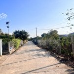 Bán đất khu bàn cờ trung tâm xã liên hiệp, huyện đức trọng, dt 10x23, 230m2 tc giá 2.3 tỷ