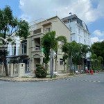 Chính chủ cho thuê nhanh biệt thự sân vườn hưng thái - phú mỹ hưng, quận 7