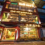 Siêu hiếm nhà mặt phố trần đại nghĩa cho thuê.80m x 2 tầng.mặt tiền 8m thông sàn,80tr/tháng