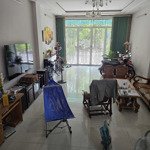 Nhà 3 tầng 3 mê đúcmặt tiềnchúc động, hoà minh, liên chiểu. view kênh, gần biển rất đẹp