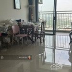 Cho thuê căn hộ q7 riverside.diện tích73m2, 2 pn, căn góc, ml, mnn, rèm, bàn ăn, sofa, giường, nệm