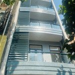 Nhà mt siêu víp ngay tt q1,dt(4,3x17)m,7 tầng, thang máy, cn 67,2m2,sàn xd 432,8m2, 14pn, 14wc.