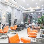 Cần sang nhượng mặt bằng salon tóc, mặt phố đỗ quang, cầu giấy, hn