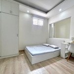 Trống phòng studio full nội thất style siêu đẹp giá 5tr 2 cửa sổ siêu thoáng