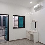 đông ngạc (bắc từ liêm)diện tích50m2, 2 tầng, giá 5.x tỷ. ngõ nông gần phố, an ninh tốt, ở sướng