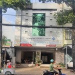 Cho thuê mặt tiền ngang 9m nguyễn hiền