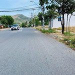 Bán lô tdc đất lành mặt tiền đường phong châu, nha trang giá 2ty8