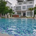 Chính chủ cần bán căn biệt thự 178m2 khai sơn hill, giá rẻ: lh 0986664955