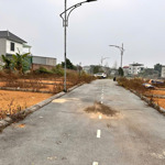 Tôi bán 80,6m2 đất tại phúc tiến, bình yên, hòa lạc, cách đường 420 chỉ 100m giá nhỉnh 2tỷ