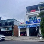 Nhà 3 tang mặt tiền thích quảng đức , phù hợp kinh doanh mua bán có dòng tiền cho thuê sẵn