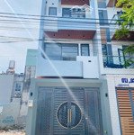 Cần bán gấp nhà 1 trệt 2 lầu, 55m2 4pn - 3wc, sổ hồng hoàn công, giá chỉ 5 tỷ 3 tl,lh: 0388668882