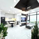 Huyền seahome - bán căn hộ góc 2 phòng ngủview biển trực diện - full nội thất mới, mặt biển phạm văn đồng!