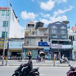 Bán nhà vị trí trung tâm mt hoàng văn thụ, phường 9 q phú nhuận, dt 7,8 x 23m, 4t kiên cố