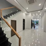 Chính chủ cho thuê mặt tiền trần thị nghỉ 5x20m. kết cấu: 1 trệt -4 lầu có thang máy