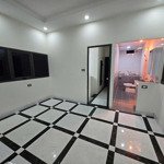 Bán nhà riêng ngõ 87 cù chính lan, thanh xuân 7 tầng thang máy, 11 phòng, dt 65tr/th, cách ô tô 10m