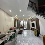 Chủ đi nước ngoài cần bán gấp ngôi nhà tâm huyết