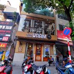 Cho thuê nhà mặt phố xuân thủy dt 80m2 x 4 tầng vỉa hè rộng thoáng nhận diện thương hiệu cực tốt