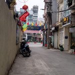 Bán nhà phân lô vip phố văn cao, tây hồ. dt 49m2*5 tầng. mt 3,2m. h: tn. đường ô tô. giá 13,5 tỷ