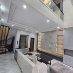 Bán nhà bồ đề,42n,,mt5m,phun nội thất, thang máy,lô góc,gần cầu chương dương,9xty