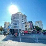 Cho thuê góc hai mặt tiền lê hồng phong ( dt: 12,5m x 21,9m = 340m2) tòa nhà đã có pccc + thang máy