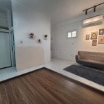 Phòng studio - khép kín full đồ - thang máy - cửa vân tay