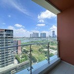 Chính chủ kẹt tiền cần bán căn 2 phòng ngủview sông giá tốt 14.9 tỷ bán gấp trong tháng