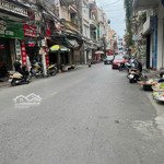 Bán nhà mặt phố vũ chí thắng - 44m2 - mặt tiền hiếm 5,2m - 3 tầng - giá 5,x tỷ