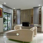 Góc biệt thự swan park vị trí đẹp, 3 mặt thoáng, đã hoàn thiện, đầy đủ nội thất, giá chỉ 9,5 tỷ