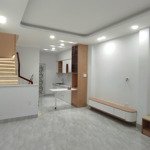 Bán nhà mặt tiền hồ bá kiện, phường 15, quận 10. dt 4.9 x15m . hầm 7 tầng , giá 28 tỷ tl