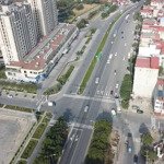 Bán căn nhà mặt quốc lộ 18 đối diệntrung tâm thương mạigolden park. giáp cổng kcn quế võ