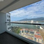 Bán căn hộ hoàn thiện ở đà nẵng - view sông hàn - view biển - 3pn: 135m2 - giá chỉ 4,x tỷ