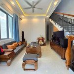 Siêu phẩm: nhà 2 tầng thanh khê. chủ xây dựng bằng tất cả