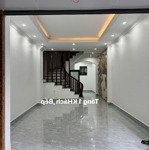 Chính chủ bán nhà kinh doanh - gara ô tô trần thái tông. diện tích 40m2 5 tầng giá bán 11.6 tỷ